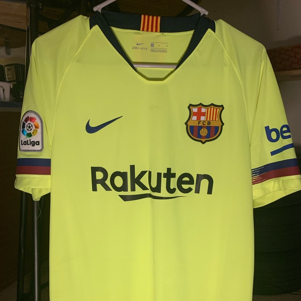 Men’s Barcelona jersey